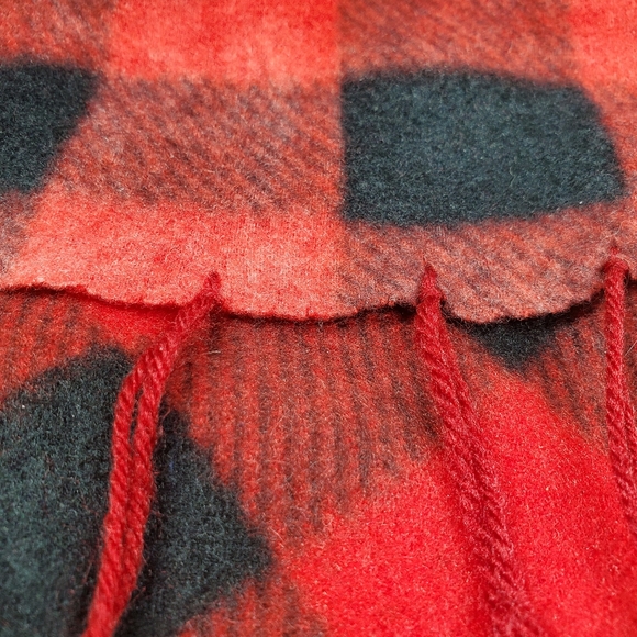 Gingham Plaid Red and Black Checkered Fleece Scarf - Picture 3 of 8